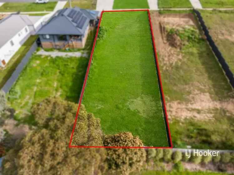 Prime Vacant Land - Build Your Dream Home!