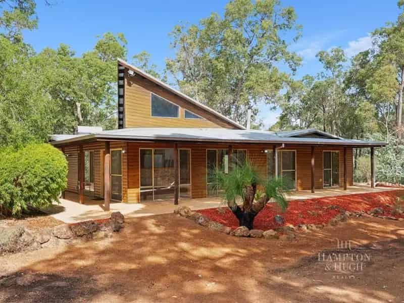 House For Sale , Shire of Mundaring, Western Australia