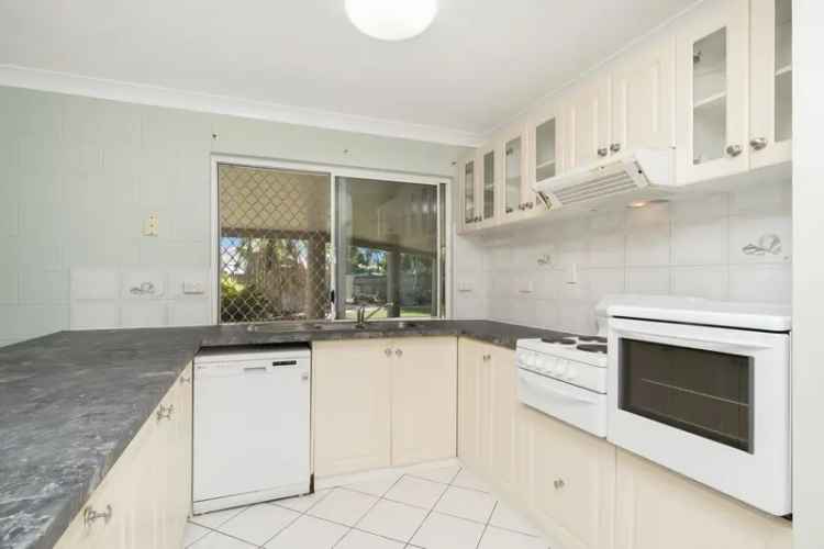 3 Bedroom House for Lease in Kirwan