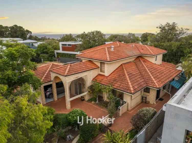 Buy four-bedroom house in Dunsborough with stunning coastal features