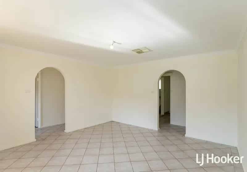 House For Sale , City of Gosnells, Western Australia