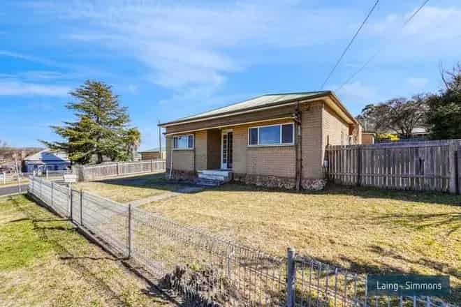 House For Rent , 38, Mayfield Avenue, Armidale, New South Wales