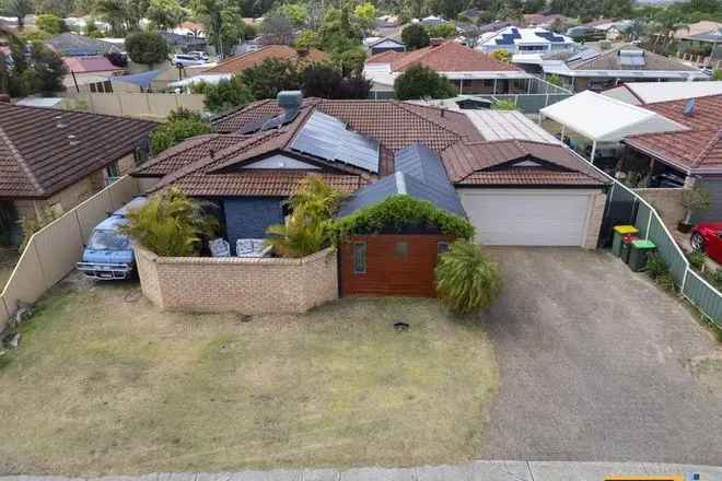 Spacious Family Home in Redgum Estate