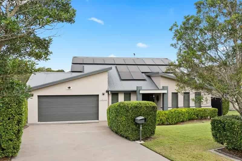 House For Sale - 107 Bolwarra Park Drive, Bolwarra Heights NSW 2320