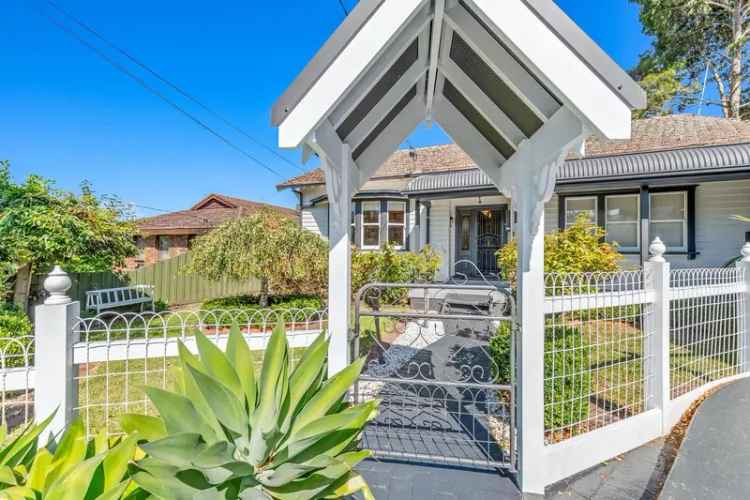 House For Sale in Melbourne, Victoria