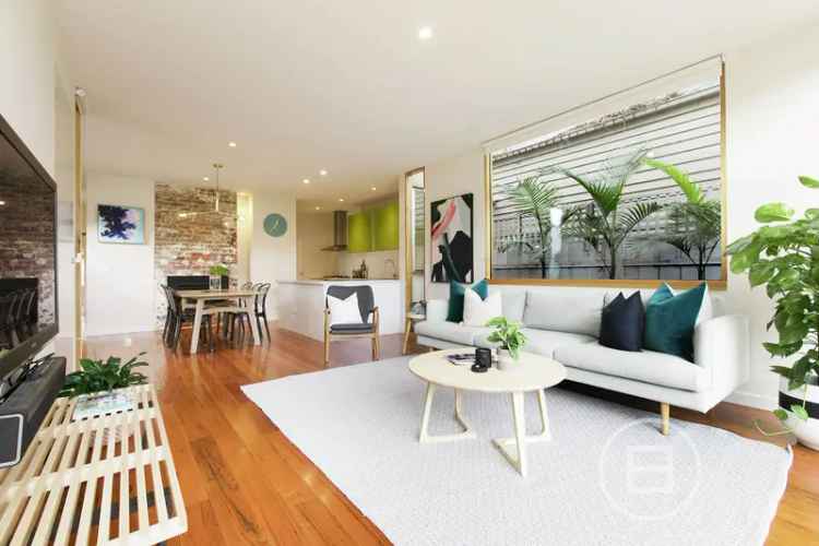 House For Sale in Melbourne, Victoria