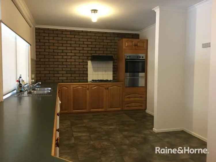 House For Rent in Roxby Downs, South Australia