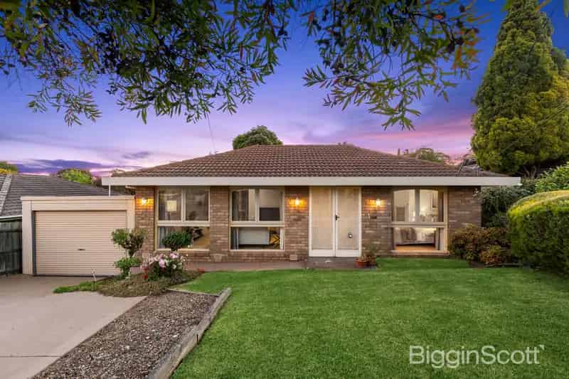 5 rooms house of 230 m² in Melbourne