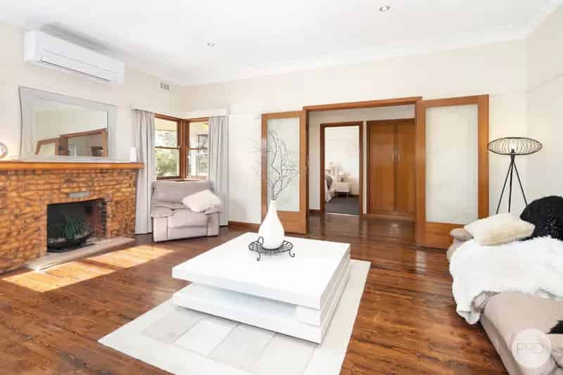 Gorgeous Mid Century Home - Massive Block With Rear Access