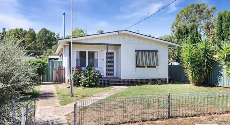 House For Sale , The Rock, New South Wales