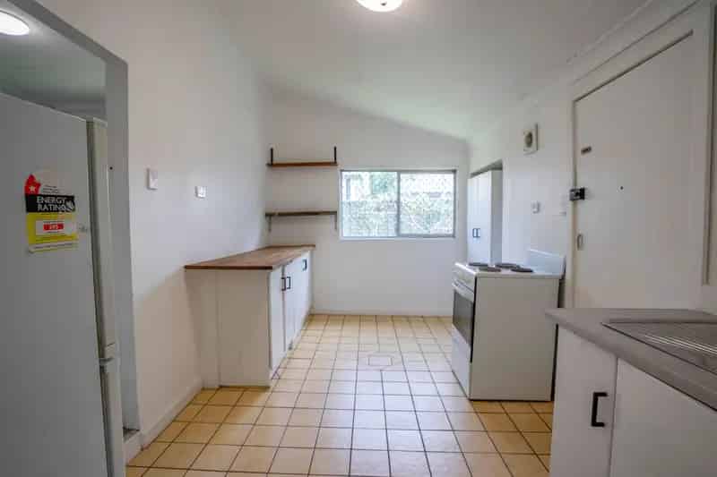 Charming 3-Bedroom Home in Tighes Hill