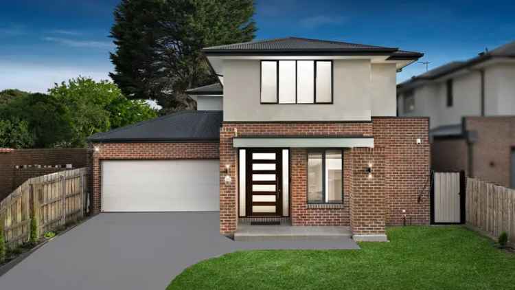 Modern Elegance Metricon Home 4 Beds 3 Baths Bayswater