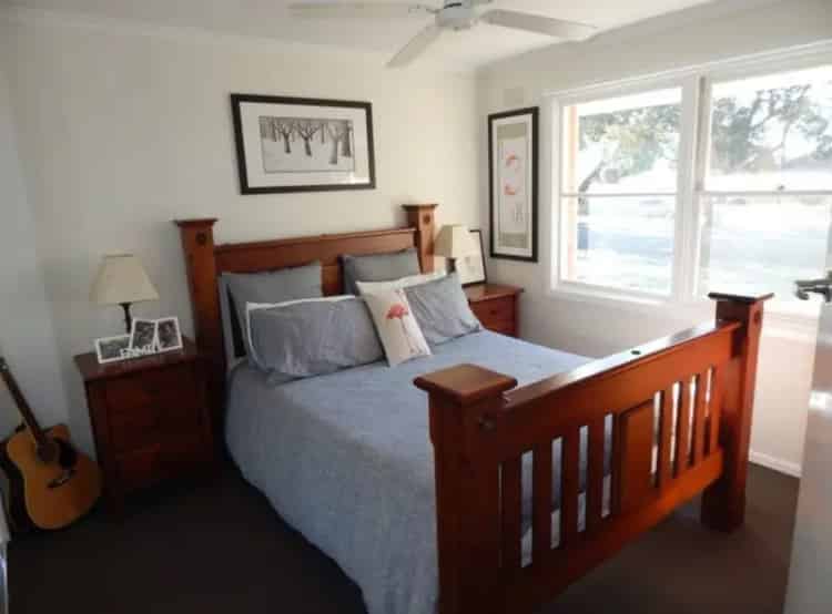 Low maintenance one bedroom home.