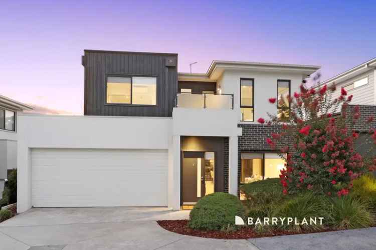 Modern Delight Wellington Village 3 Bed 2 Bath Low Maintenance Home