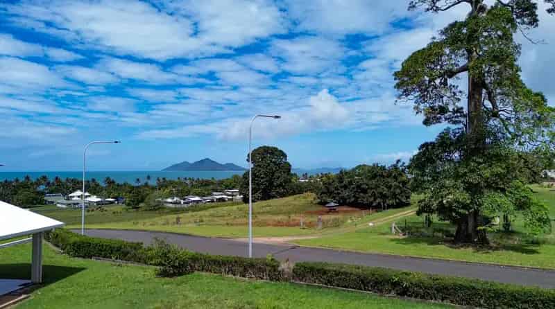 Stunning Land for Sale in Mission Beach with Ocean Views