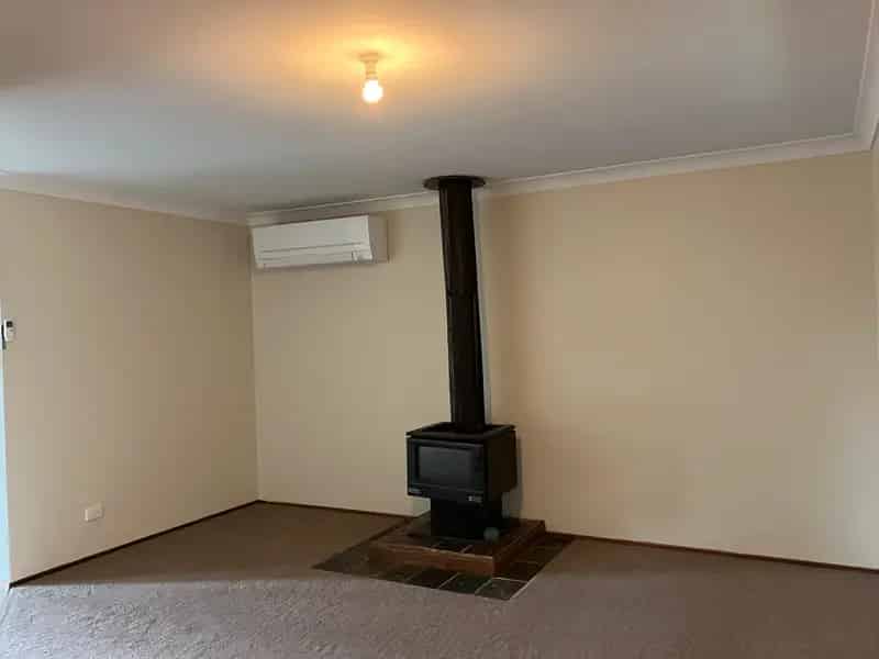 3 BEDROOM HOME - LOCATED WEST TAMWORTH