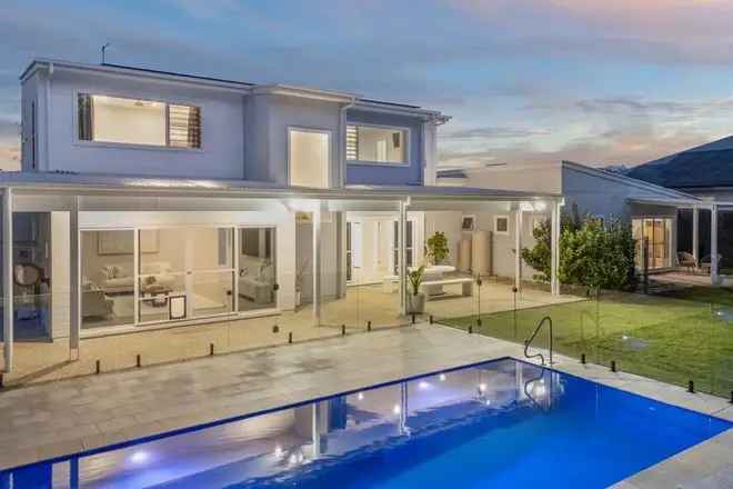 Luxury 3-Bed Home with Self-Contained Accommodation on 3036 Sqm Block