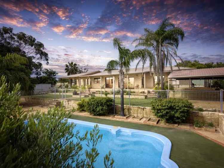 House For Sale in Geraldton, Western Australia