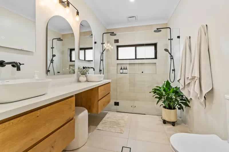 Real Estate For Lease - 55 Durham Street - Douglas Park , NSW