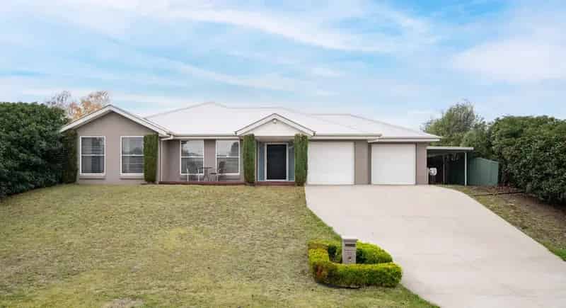 House For Sale , Bathurst, New South Wales