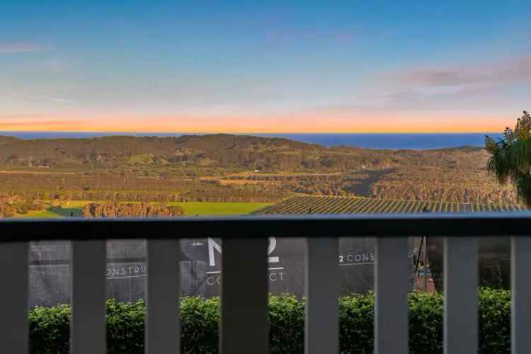 Buy farm lifestyle property near Byron Bay with stunning views