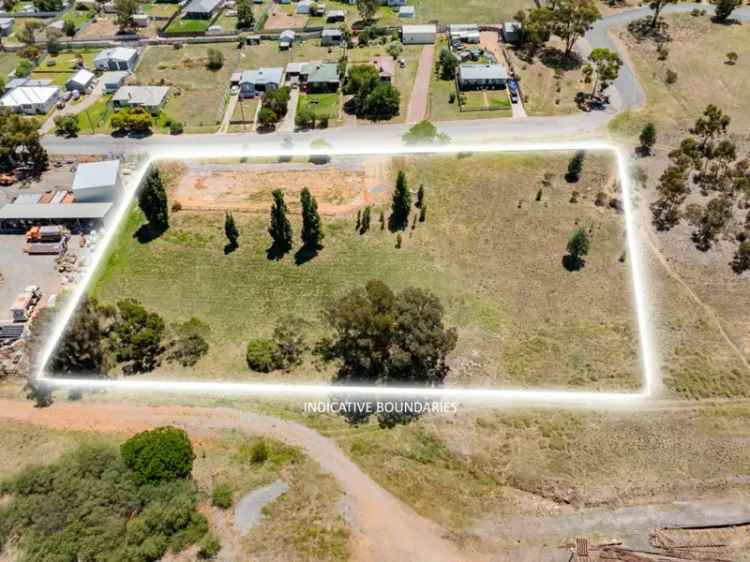 A Rare Opportunity to Secure Prime Land in Narrandera! o3