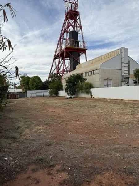 Zoned R60 & Mixed Use.
