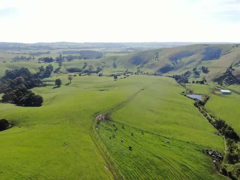 Buy 146 Acre Grazing Property with Home in Kernot Loch District
