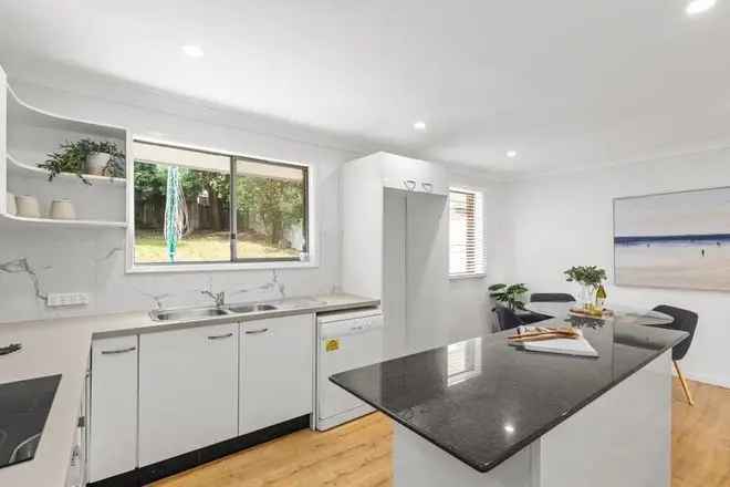 Stylish 3-Bedroom Family Home in North Muswellbrook