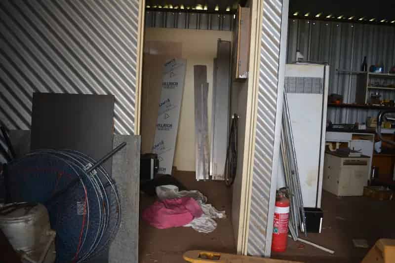 Large Shed For Rent With Power And Water