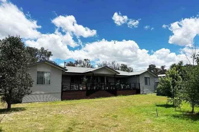 House For Sale in Uralla, New South Wales