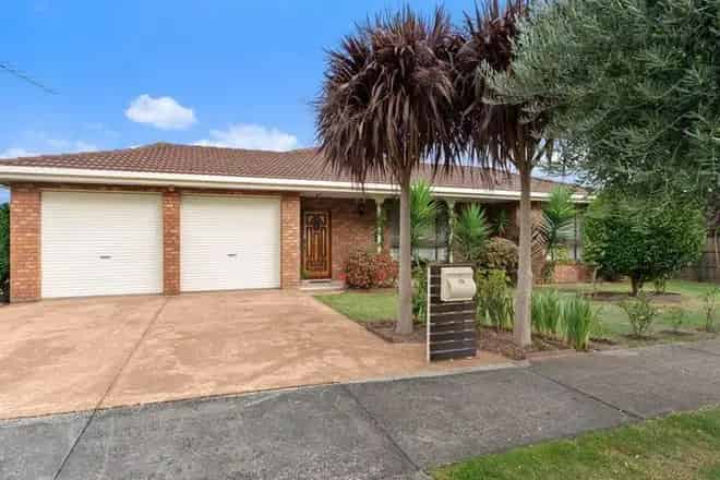 House For Sale , 16, Stirling Street, Moe, Victoria