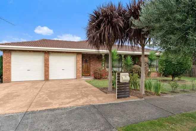 House For Sale , 16, Stirling Street, Moe, Victoria